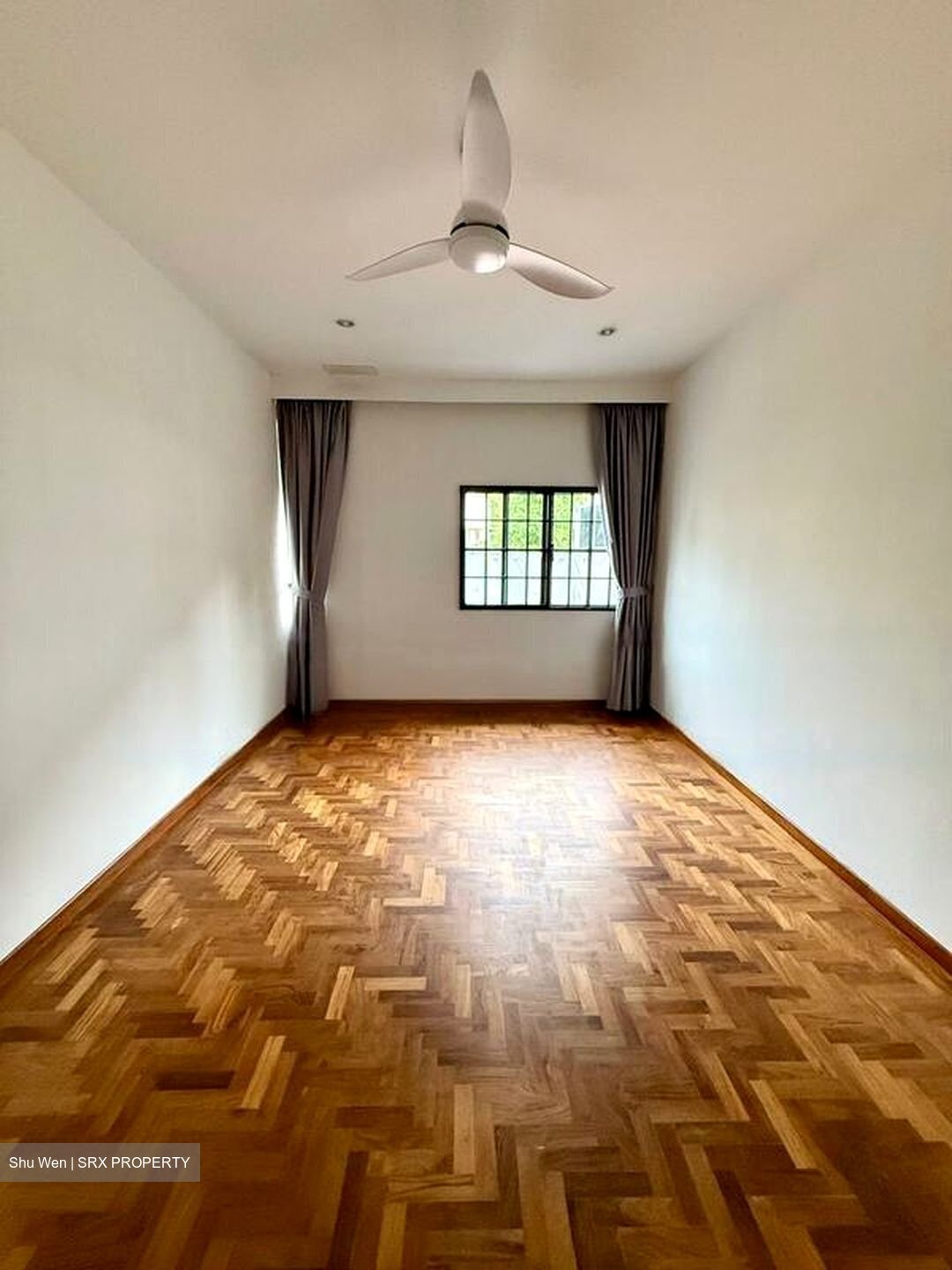 Lornie Gardens (D11), Semi-Detached #457362961
